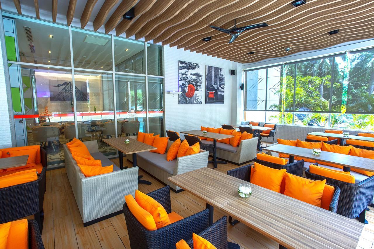 Harris Hotel And Conventions Kelapa Gading Τζακάρτα Εξωτερικό φωτογραφία